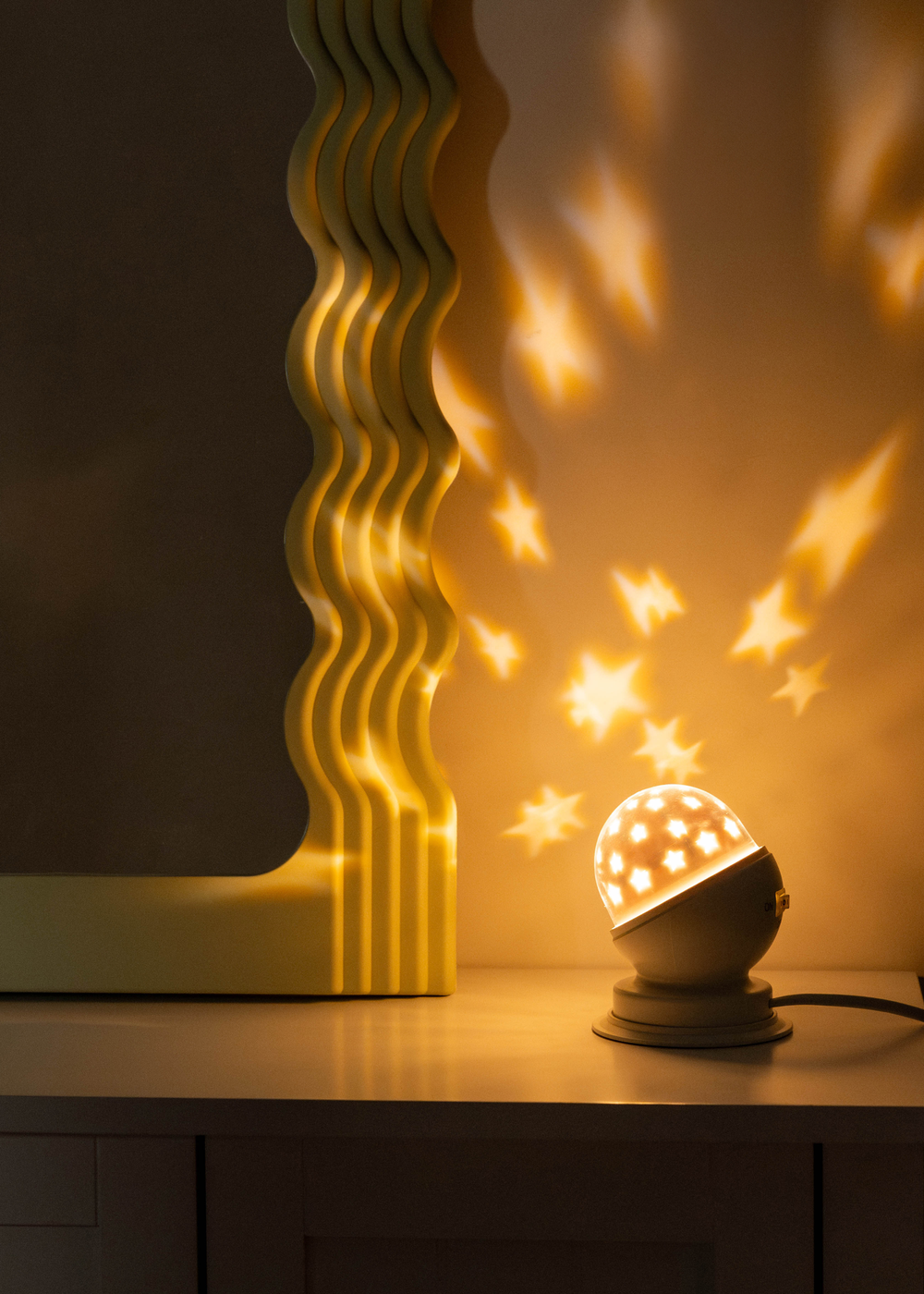 ValueLights Aurora Starry Sky Projector LED Bedside Night Light - One Size Image 3