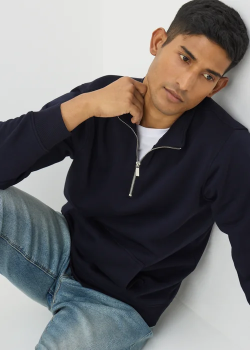 Navy Funnel 1/4 Zip Sweatshirt - S Image 1