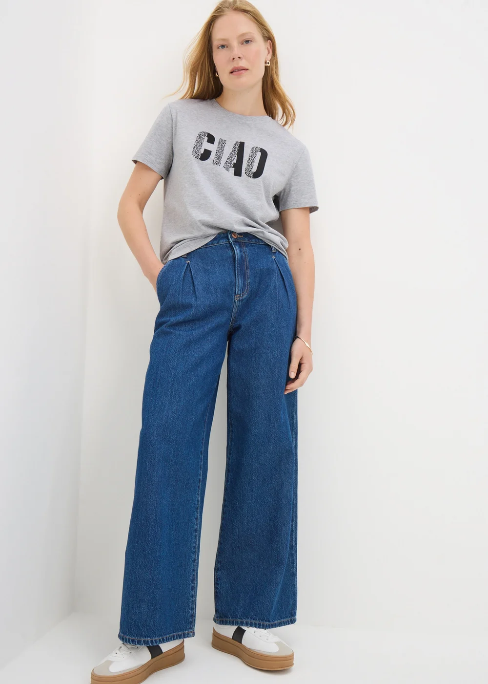 Grey Ciao T-Shirt - S Image 1