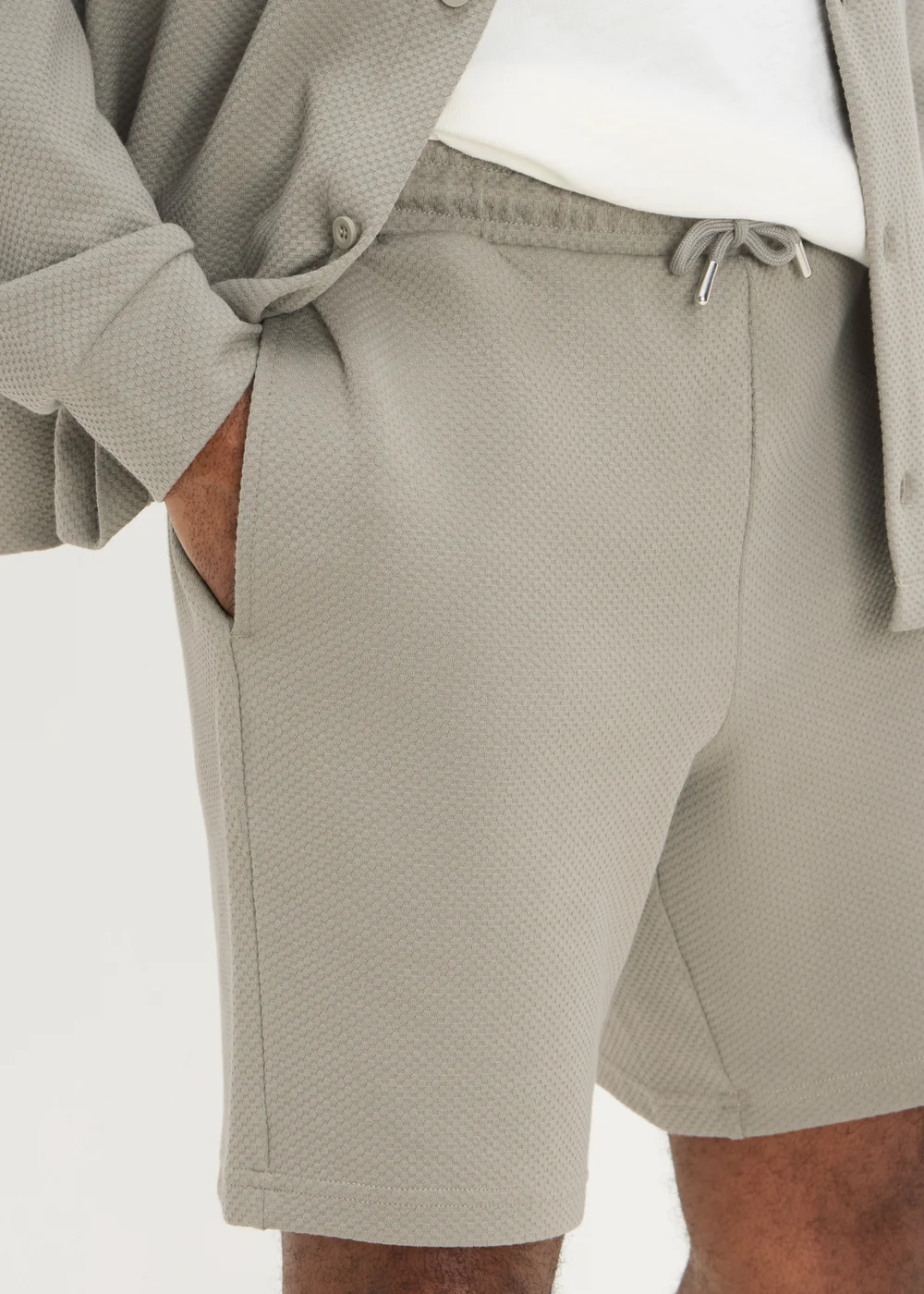 Sage Textured Smart Co Ord Shorts - S Image 3