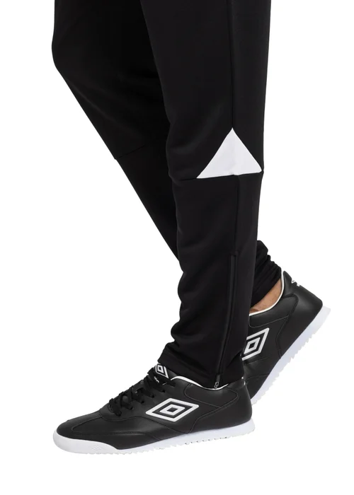 Umbro Black/White Total Tapered Training Jogging Bottoms - S Image 3