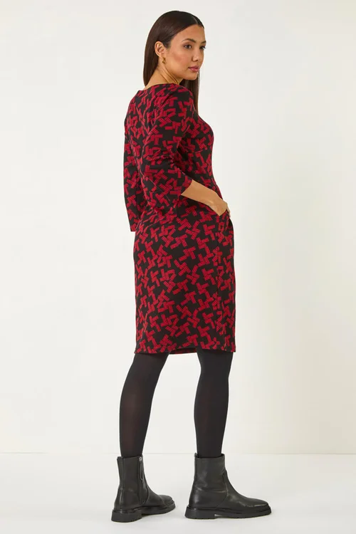 Roman Red Geometric Pleated Pocket Shift Dress - 10 Image 3