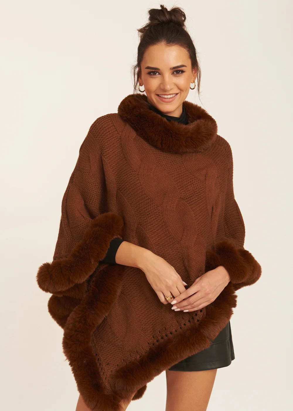 Gini London Brown Fur Trim Knit Cape - Small/Medium Image 3