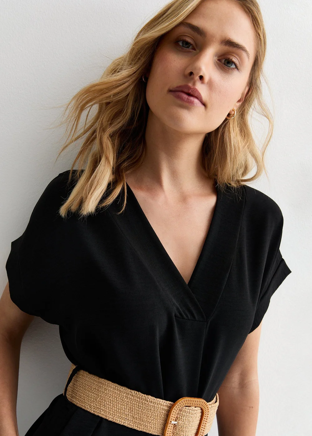 Gini London Black V Neck Raffia Belt Tunic Dress - Small/Medium Image 3