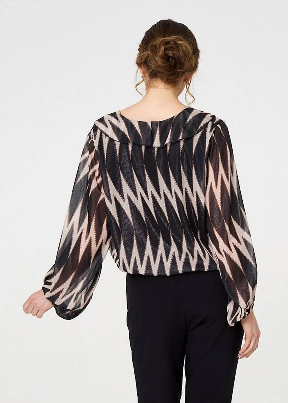 Izabel London Black Printed Semi Sheer Ruffled V-Neck Blouse - S Image 2