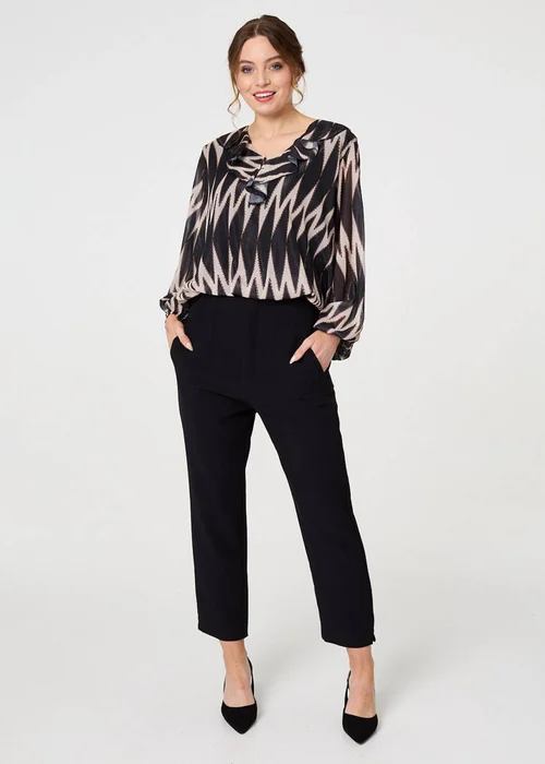 Izabel London Black Printed Semi Sheer Ruffled V-Neck Blouse - S Image 4