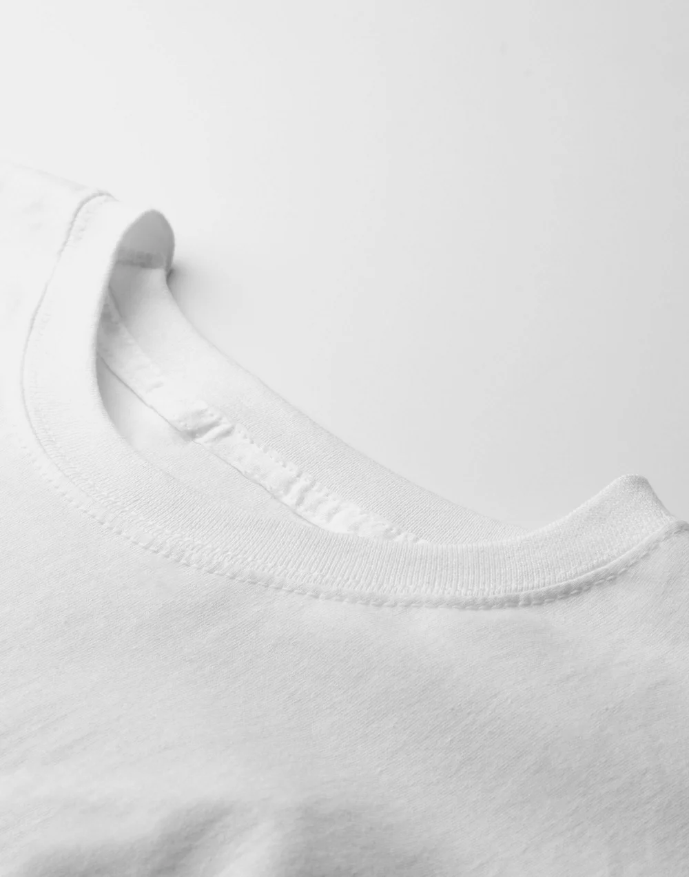 Vanilla Underground Yale Unisex White Crest Logo Short Sleeved T-Shirt - S Image 4