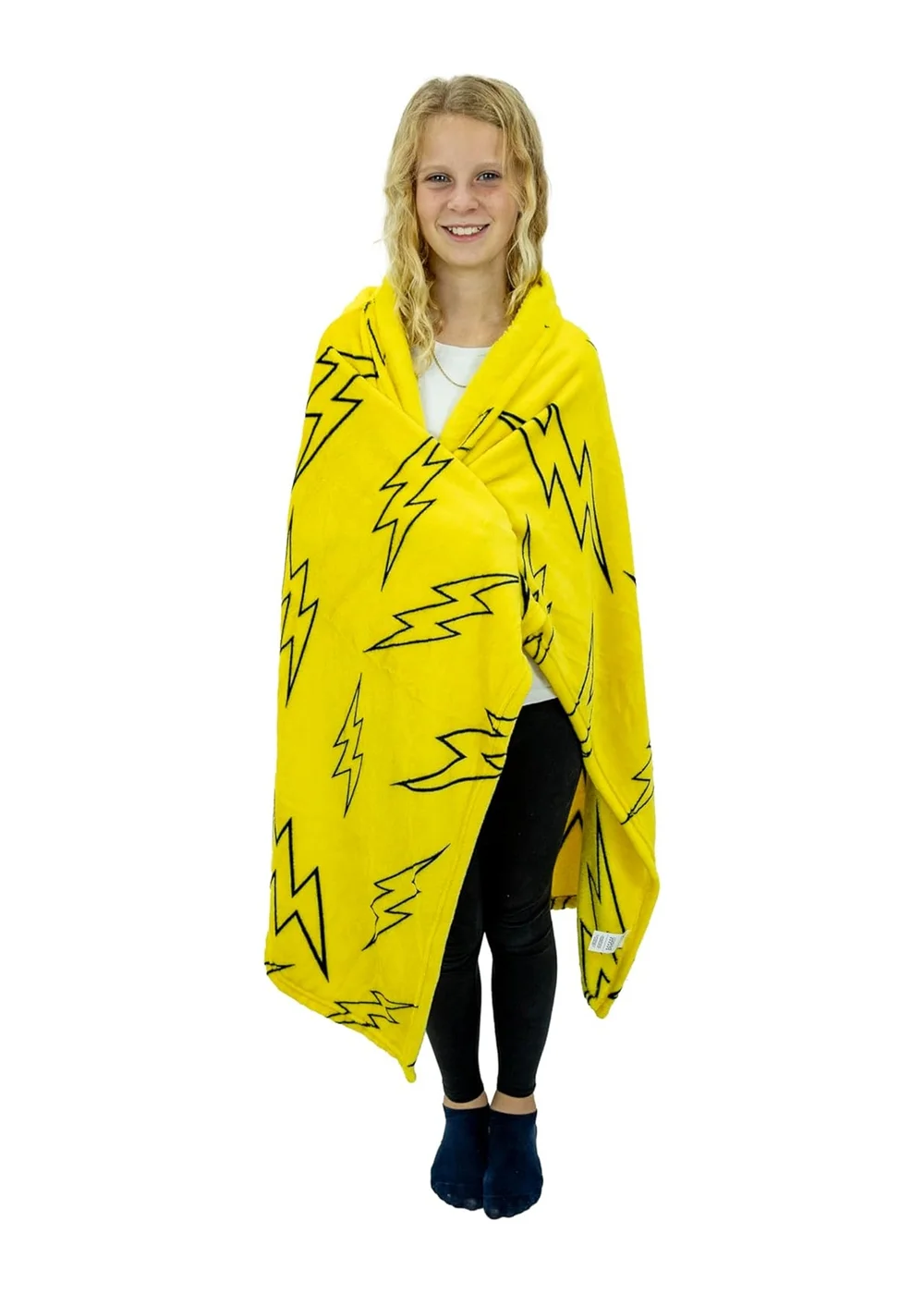Pokemon Yellow 3D Hooded Wearable Throw - One Size Image 2