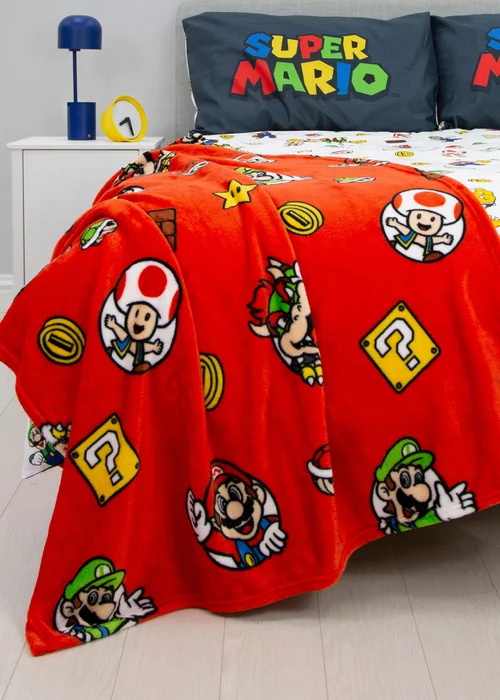 Super Mario Red Here We Go Fleece Throw - One Size Image 2