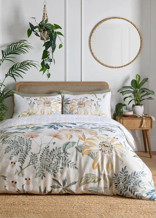 Soiree Sagara Digitally Printed Gold Duvet Cover Set - Double Image 1