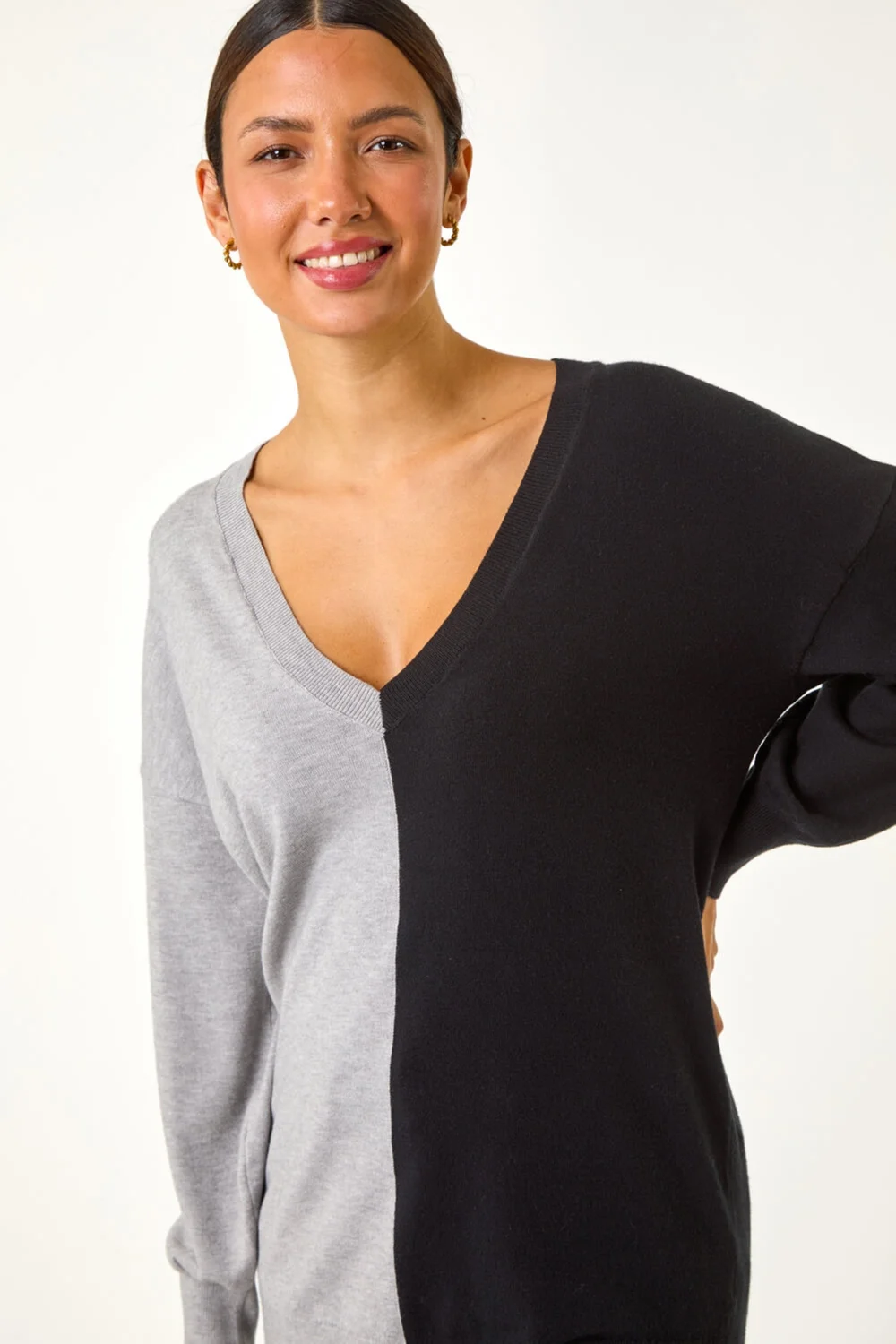 Roman Grey V-Neck Colour Block Knit Jumper - Size 14 Image 4