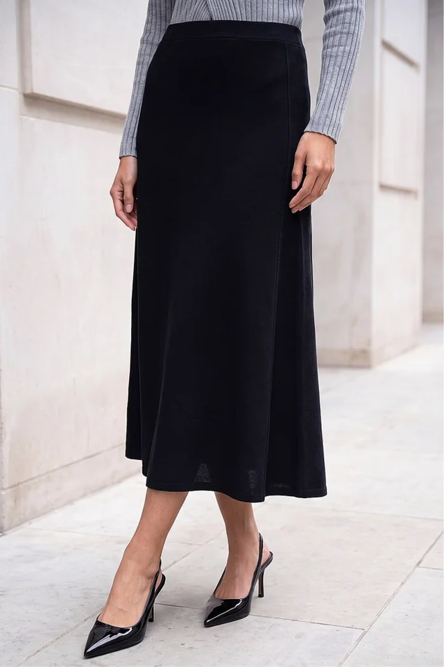 Roman Black A-Line Pull On Stretch Skirt