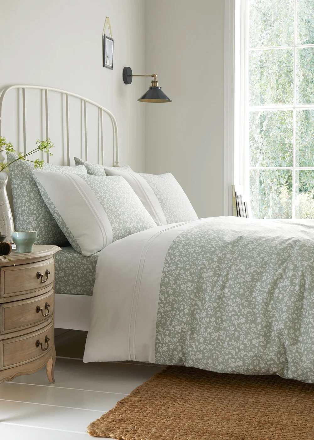Dreams & Drapes Decorative Tess Green Fitted Bed Sheet Set - Single Image 2