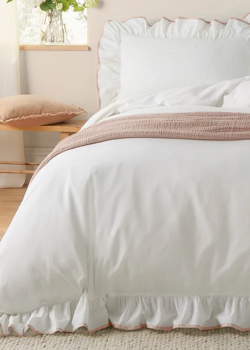 Wylder Blousey Cotton Ruffle Duvet Cover Set Pink - Single Image 3