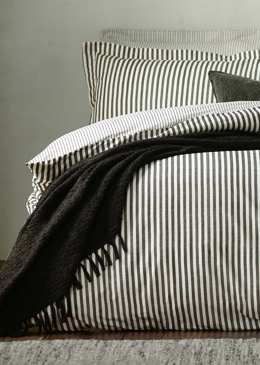 Yard Hebden Melange Stripe Pillowcase - 74cm x 50cm Image 3