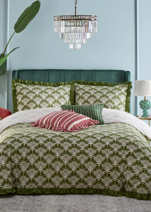 furn. Deco Palm Printed Ruffle Duvet Cover Set - Single Image 1