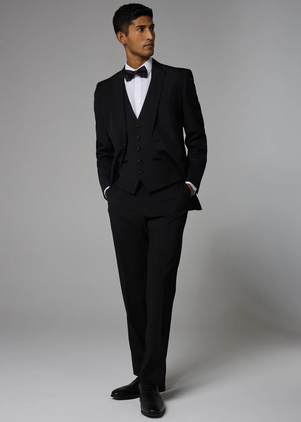 Taylor & Wright Black Tailored Dinner Suit Waistcoat - XS Image 2