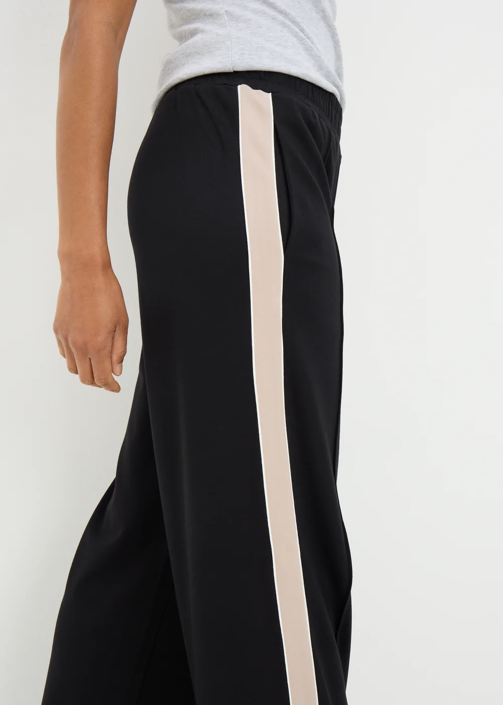 Black Wide Leg Side Stripe Trousers - 22/L29 Image 2