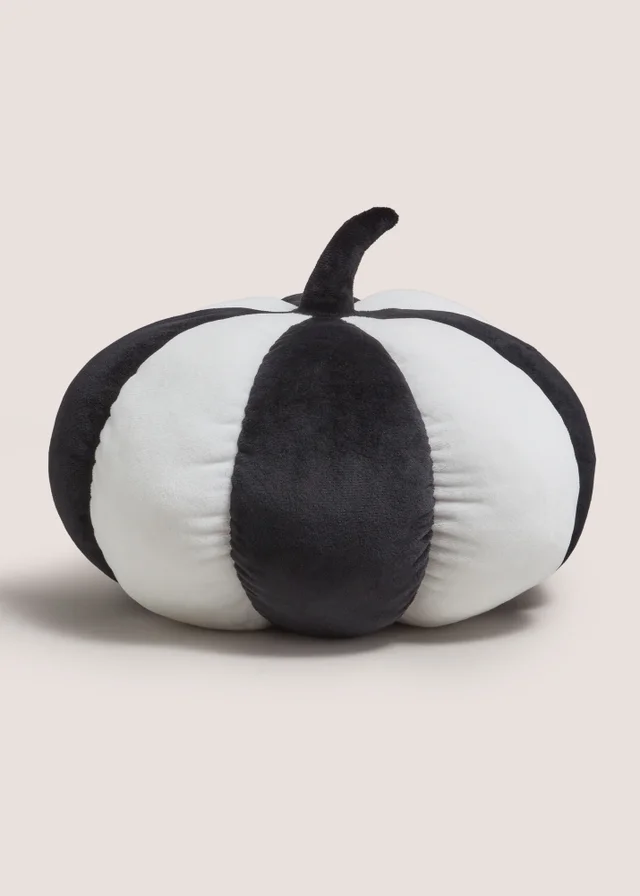 Black & White Shaped Pumpkin Cushion