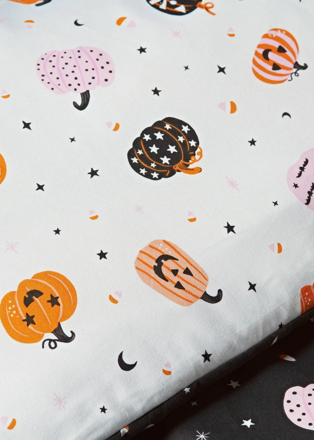 Black Halloween Pumpkin Duvet Set - Single Image 3