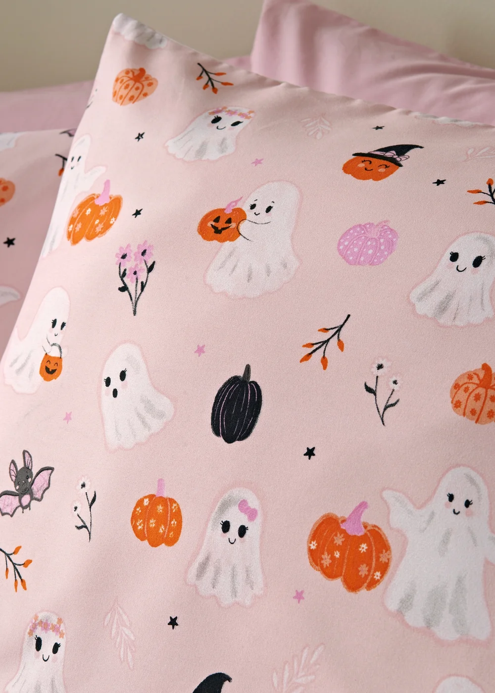 Pink Ghost Duvet Set - Single Image 2
