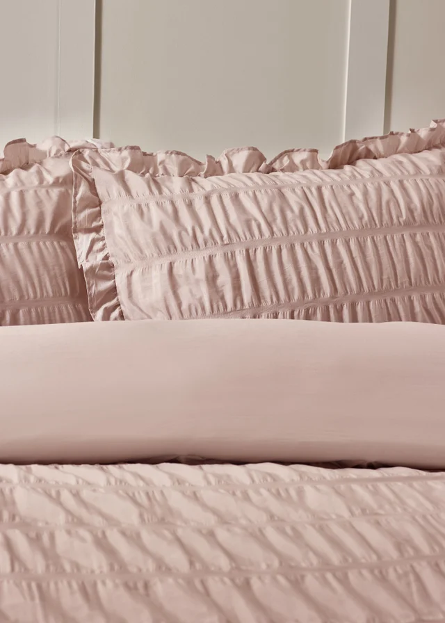 Catherine Lansfield Seersucker Frill Duvet Cover Set Pink