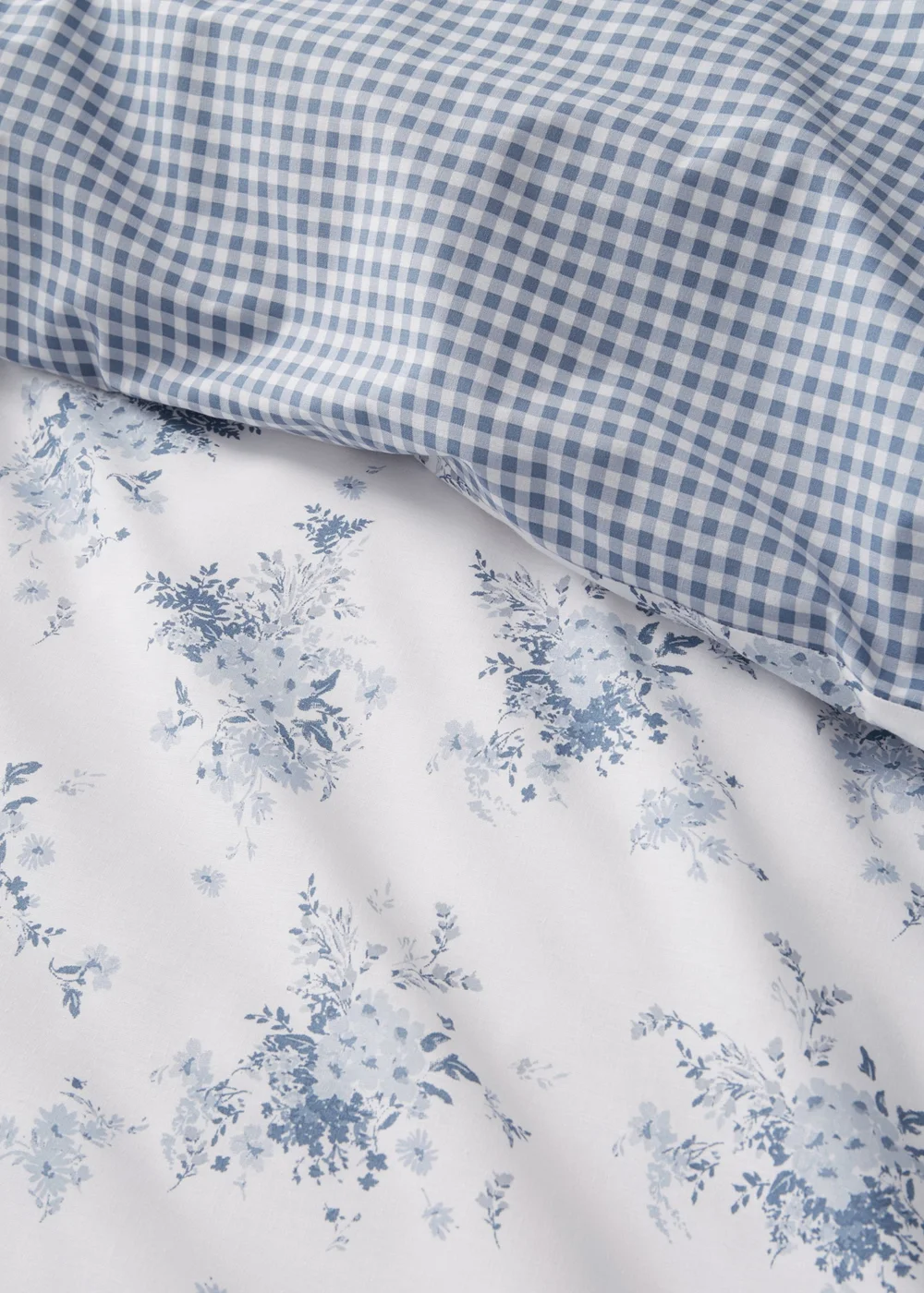 Catherine Lansfield Lucie Floral Frill Reversible Duvet Cover Set White Blue - Single Image 4