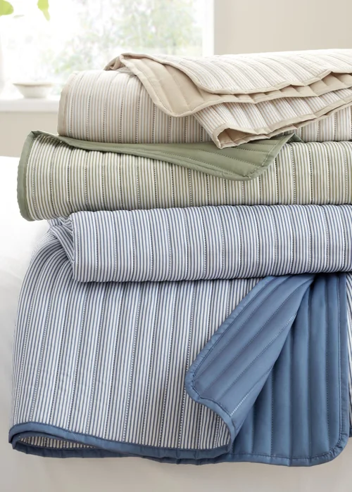 Catherine Lansfield Stripe Quilted Reversible 220x230cm Bedspread - One Size Image 4