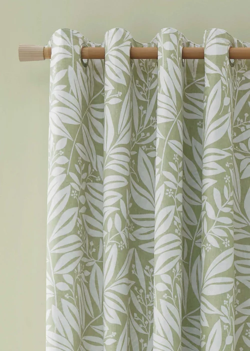 Catherine Lansfield Sorrel Leaf Fully Reversible Eyelet Curtains Green - 66W X 90D (168x228cm) Image 3