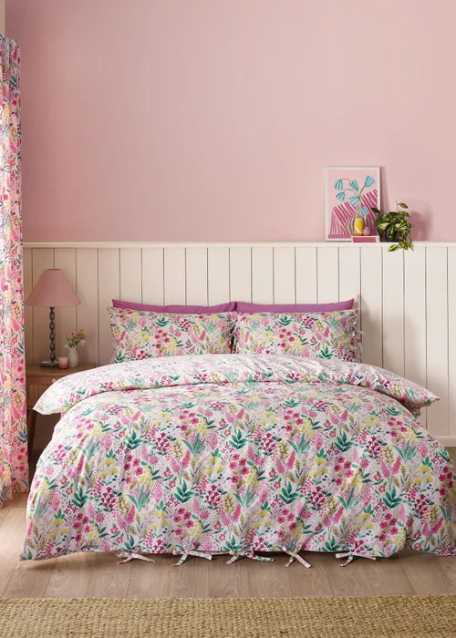 Catherine Lansfield Tilly Floral Reversible Duvet Cover Set Pink - King Image 1