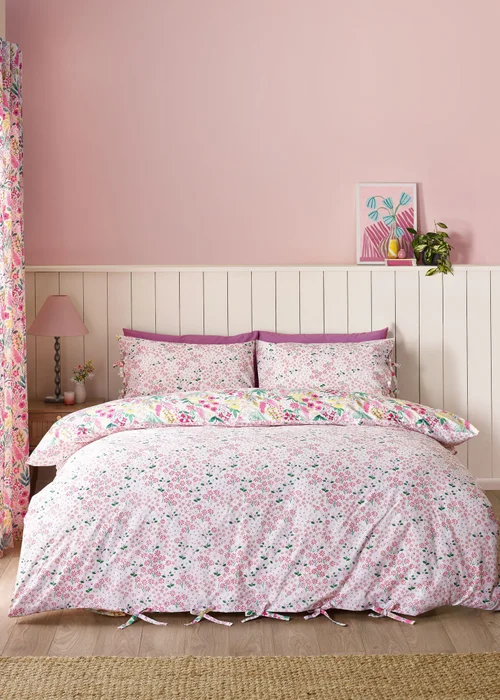 Catherine Lansfield Tilly Floral Reversible Duvet Cover Set Pink - King Image 2