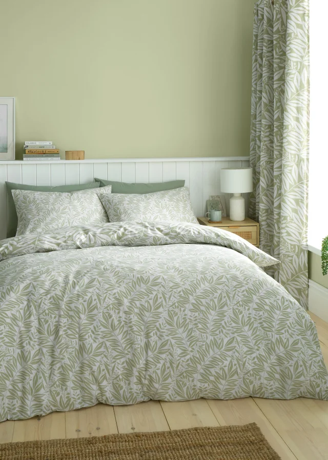 Catherine Lansfield Sorrel Leaf Reversible Duvet Cover Set Green