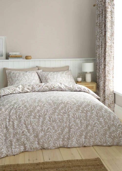 Catherine Lansfield Sorrel Leaf Reversible Duvet Cover Set Natural - Single Image 2