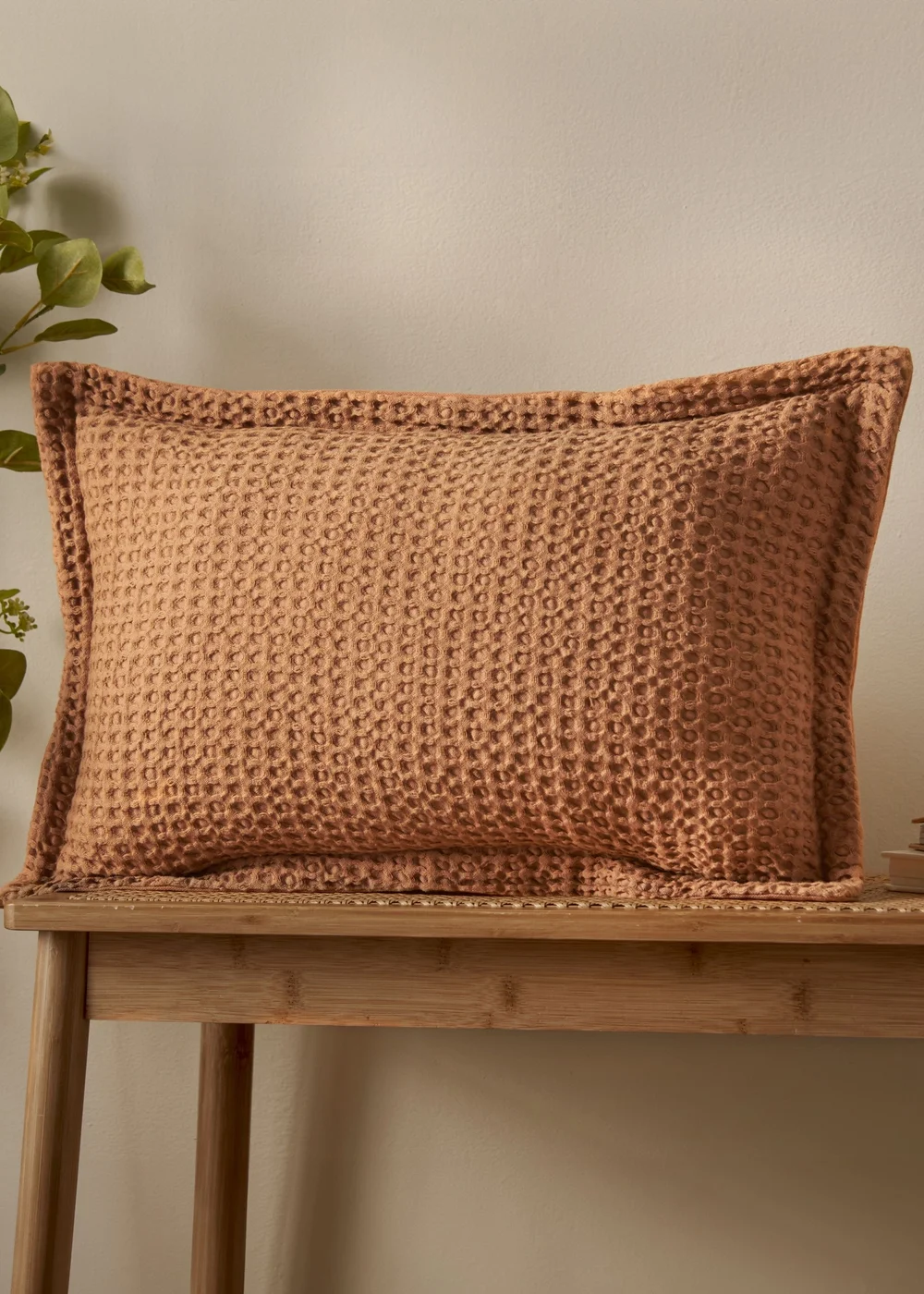 Pineapple Elephant Jaipur Chunky Waffle Cotton 30x50cm Cushion Caramel - 70D Image 2