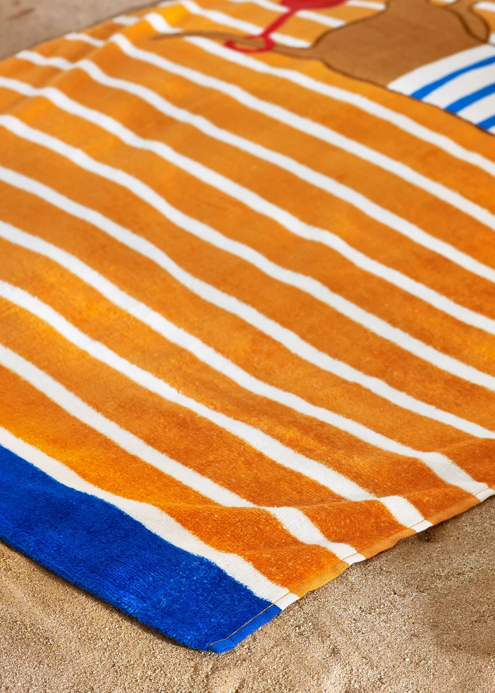 Catherine Lansfield Hot Dog Cotton Beach Towel - One Size Image 2