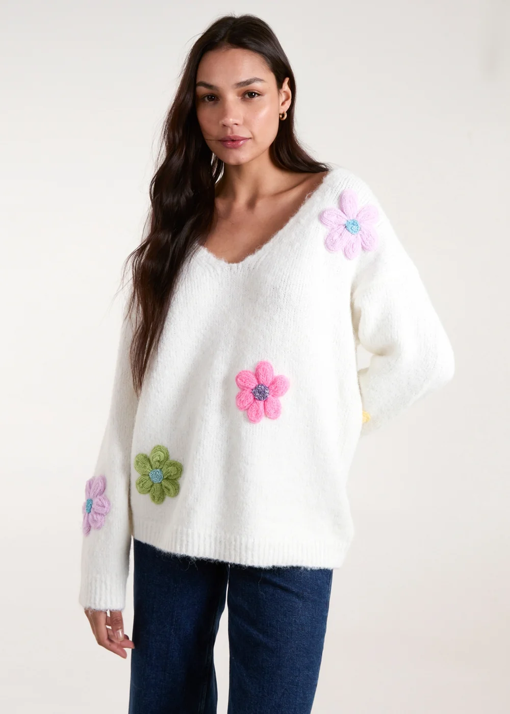 Blue Vanilla Ivory Flower Knit Embroidery V Neck Jumper - S/M Image 1