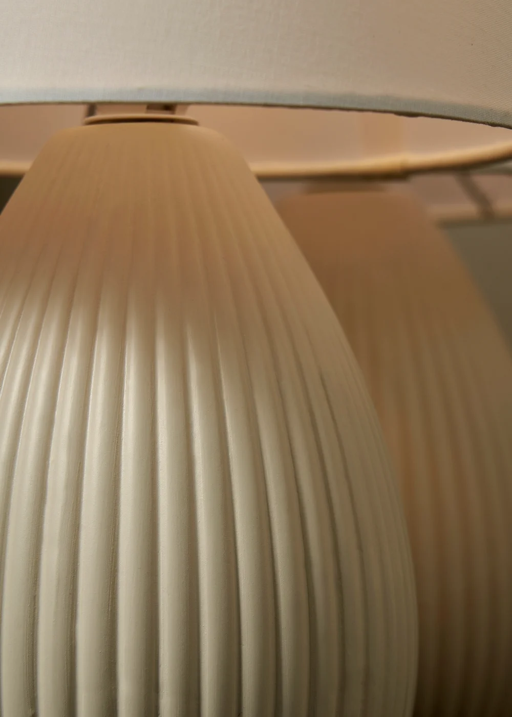 BHS Alder Teardrop Ceramic Table lamp TWIN PACK Cream (32cm x 18cm) - One Size Image 4