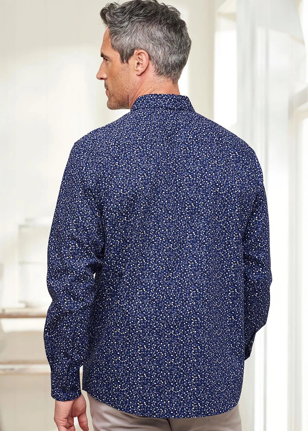 Cotton Traders Dark Blue Long Sleeve Supreme Easy-Care Print Shirt - M Image 2