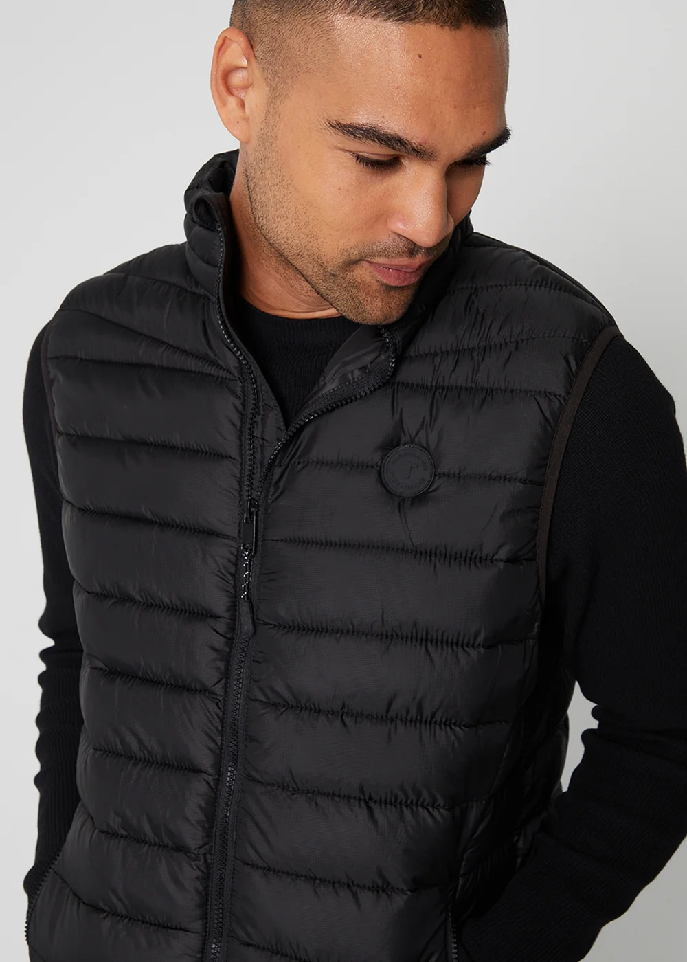 Threadbare Black Federal Matte Finish Padded Funnel Neck Gilet - S Image 3