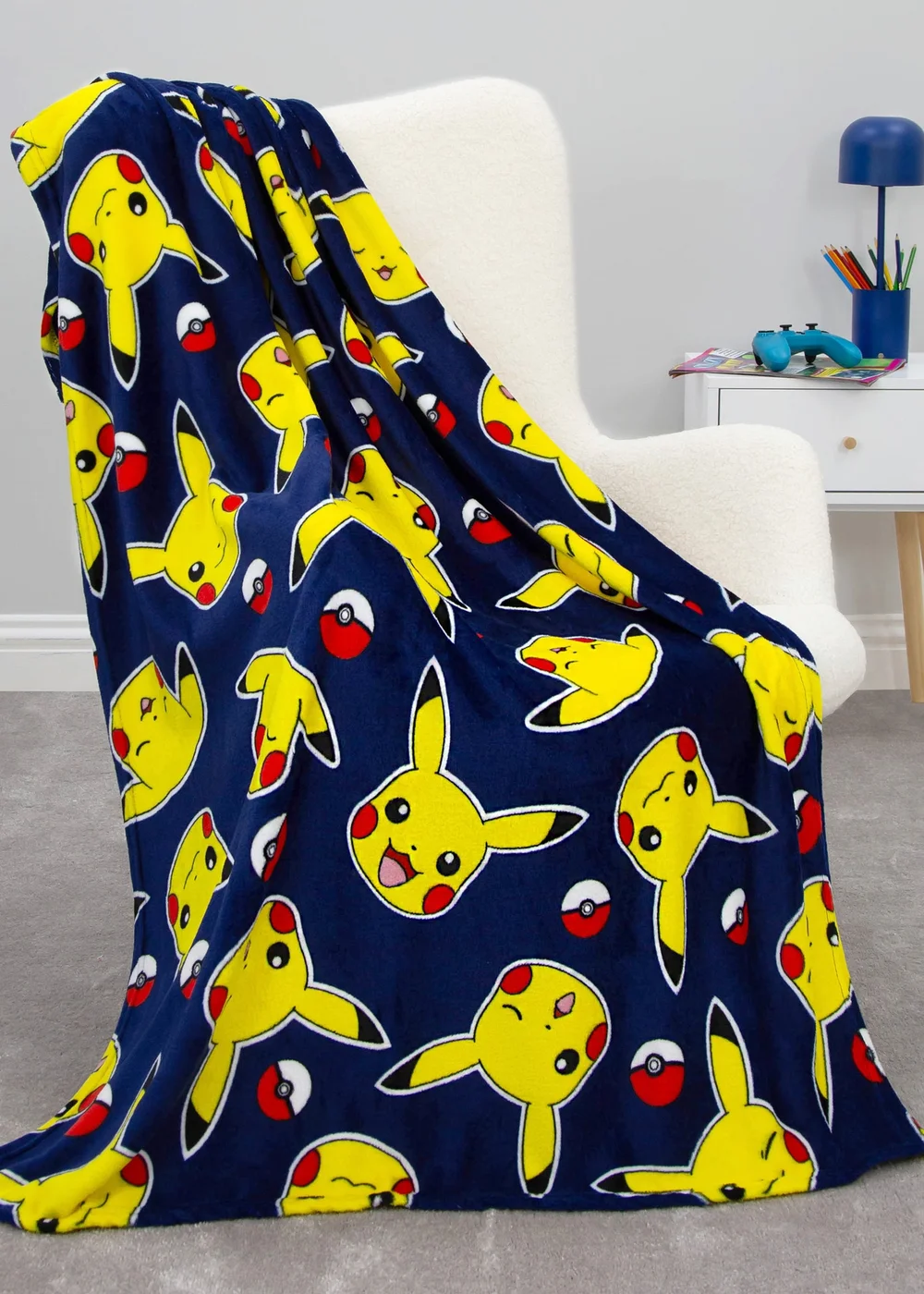 Pokemon Blue Retro Fleece Throw - One Size Image 1