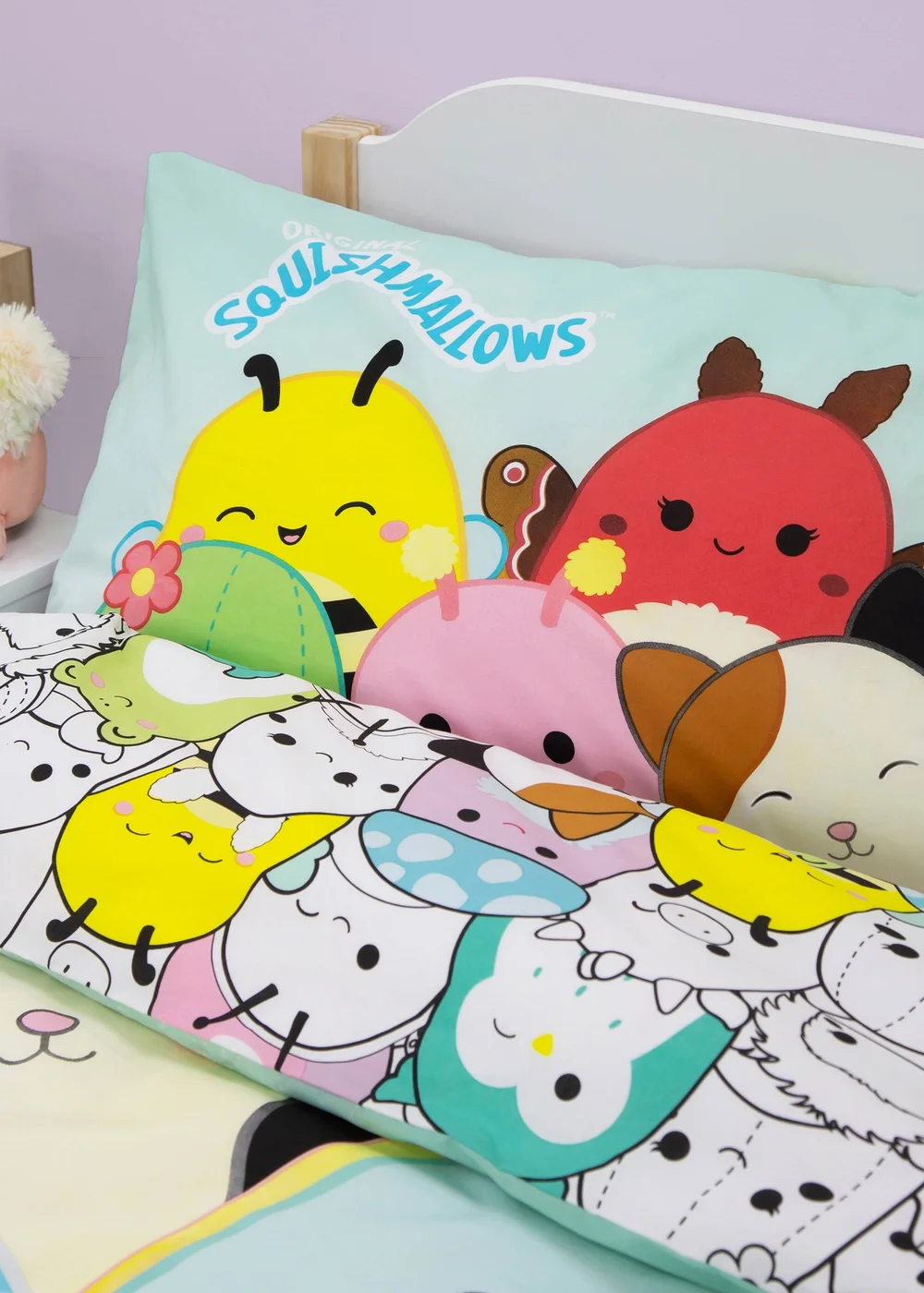Squishmallows Multi Flash Polycotton Duvet Cover Set - Single Image 3