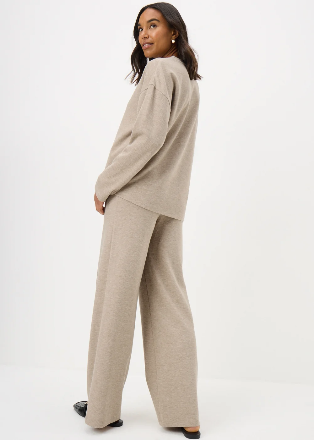 Beige Soft Touch Co Ord Trousers - Size 24 29 leg Image 2