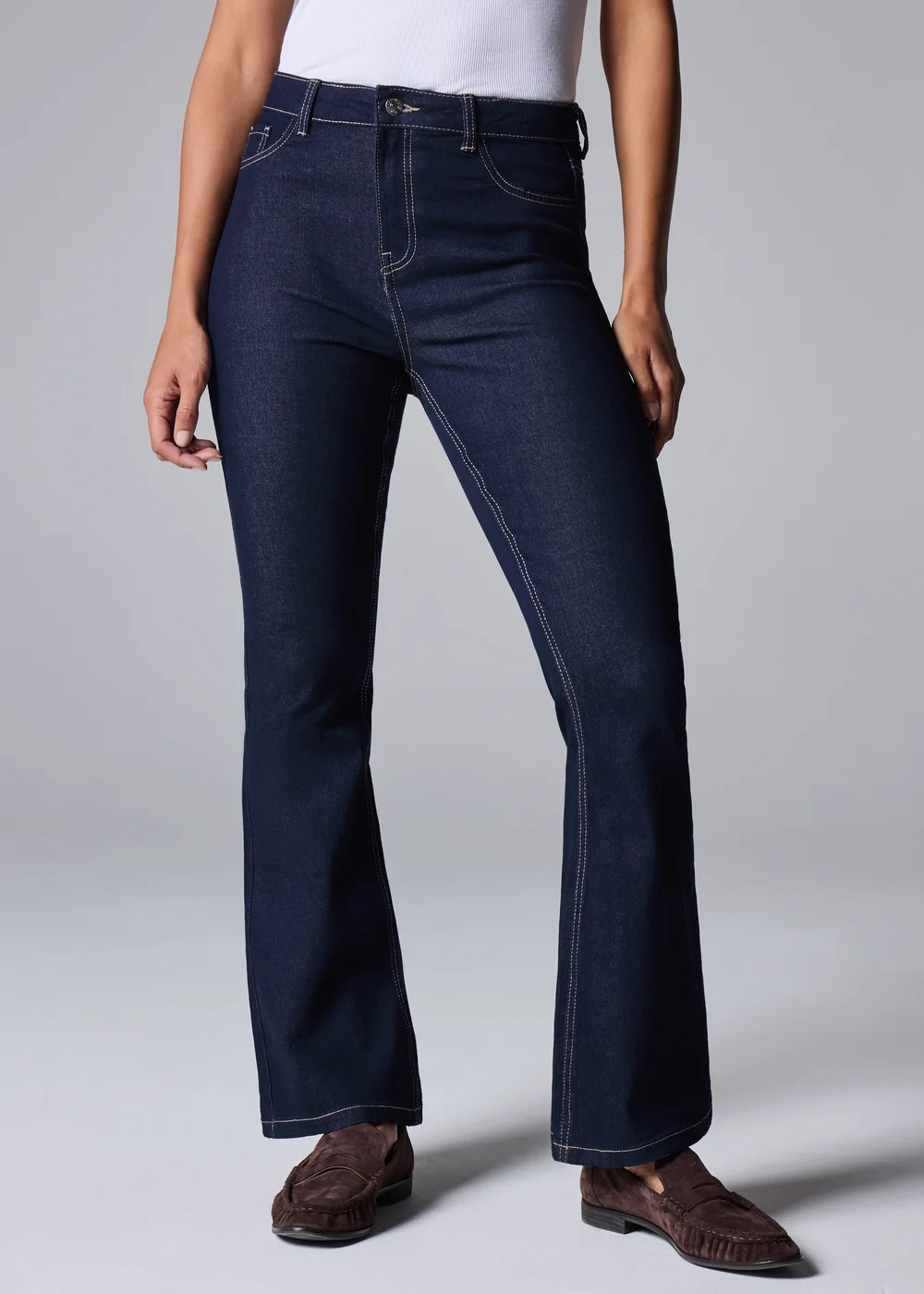 Rinsewash Bootcut Fit Jeans - 8/L29 Image 3