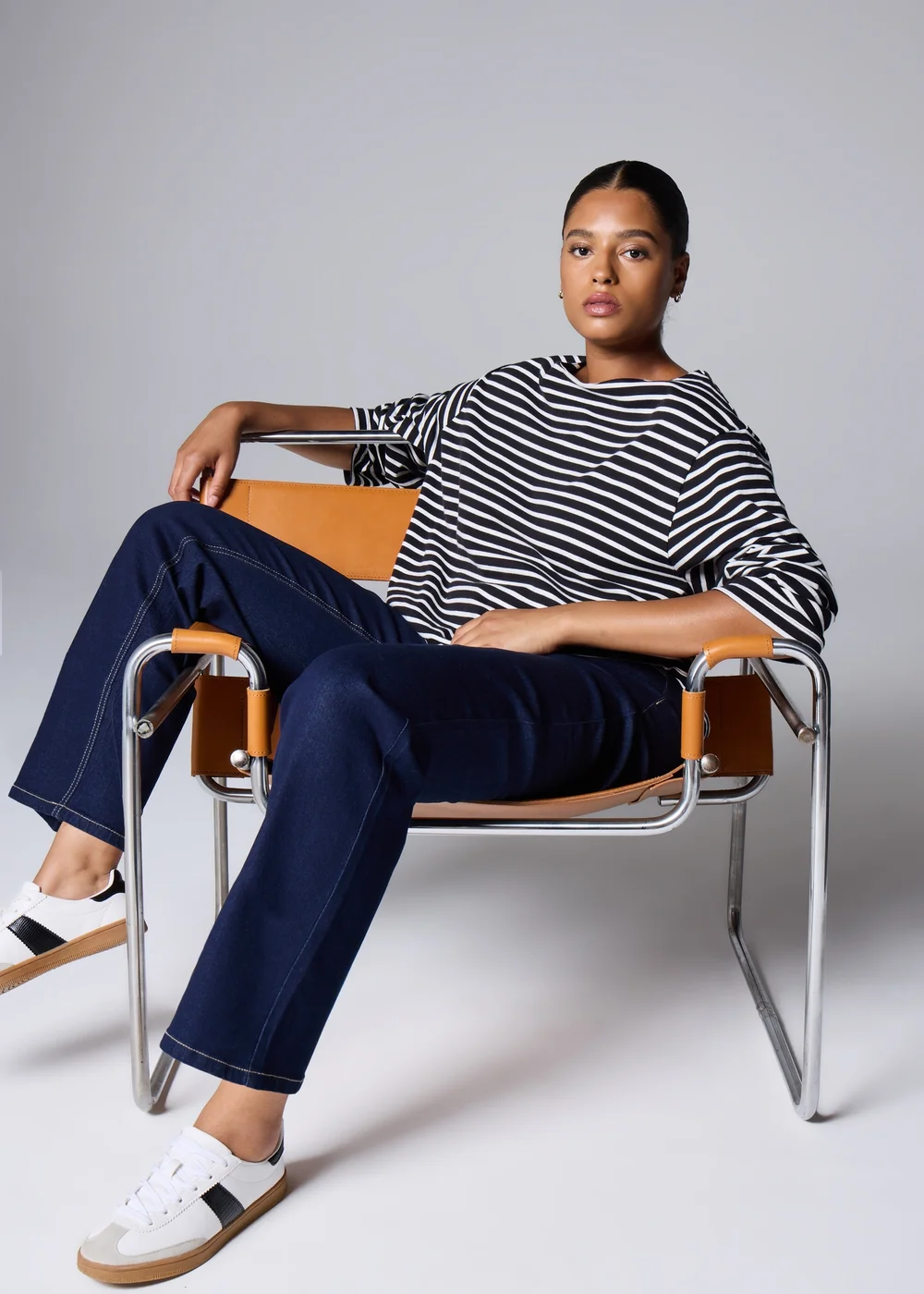 Rinsewash Straight Leg Jeans - 8/L29 Image 2