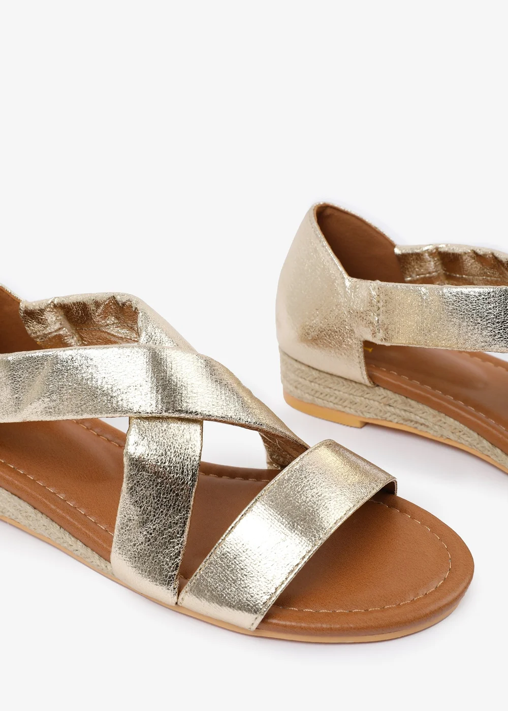Where's That From Wide-Fit Metallic Gold Hummingbird Low Wedge Shoes - 3 Image 4