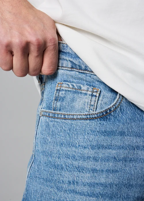 Lightwash Straight Fit Jeans - 30 R Image 5