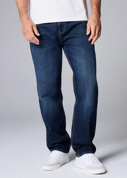 Dark Wash Relaxed fit jeans - 32 Waist Short Image 3