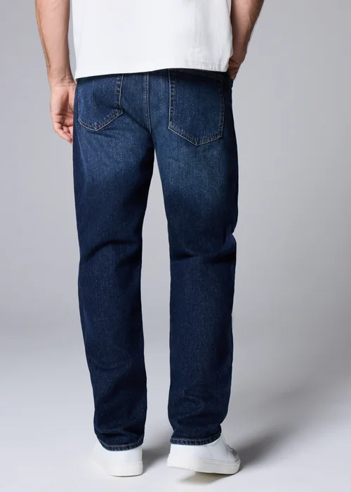 Dark Wash Relaxed fit jeans - 32 Waist Short Image 4