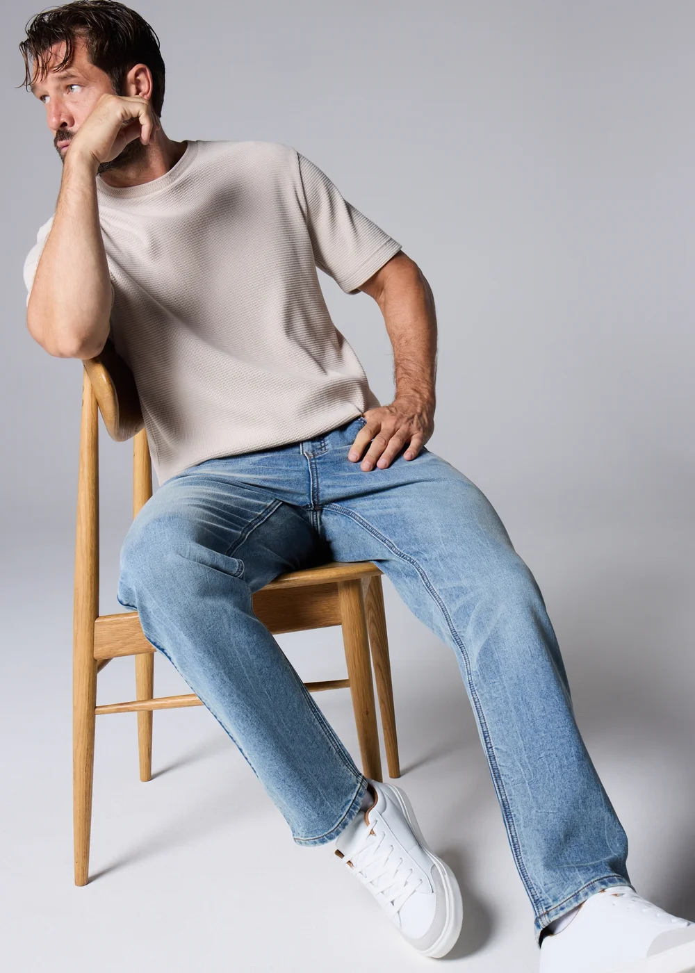 Mid Wash Comfort Slim Fit Jeans - 30 R Image 2