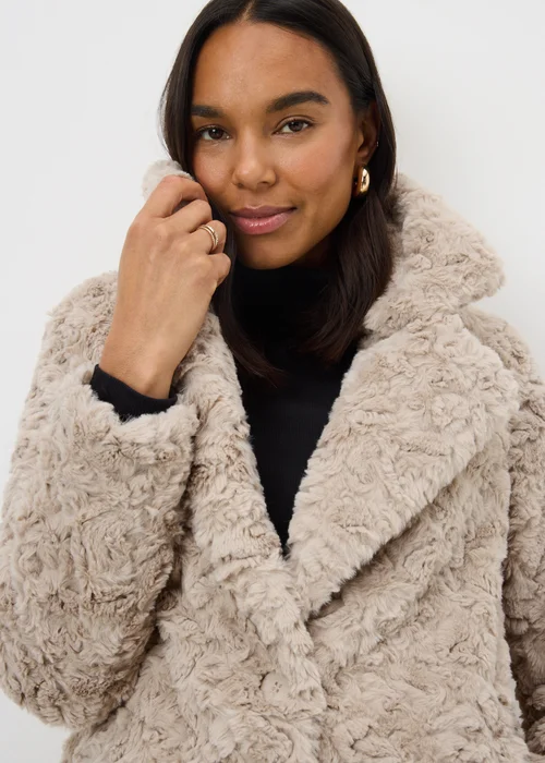 Stone Faux Fur Coat - 8 Image 1